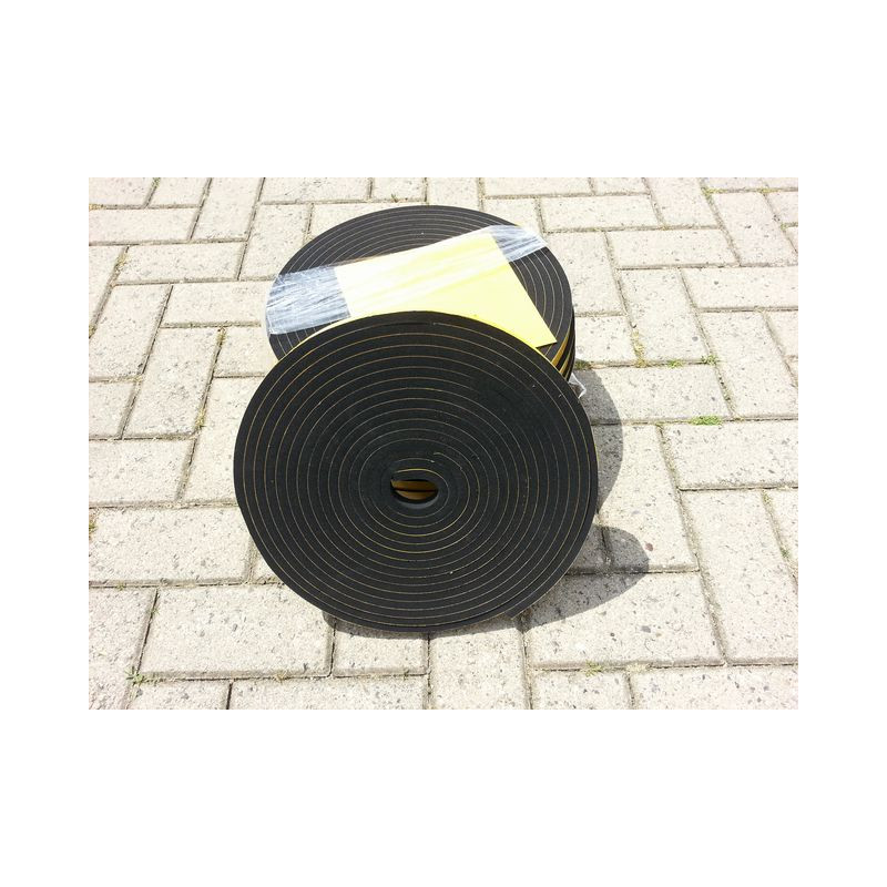 Celrubber 60 x 2 mm zelfklevend EPDM 10 meter 1 rol